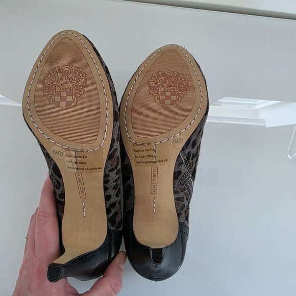 Vince Camuto Leopard Print Calf Hair Booties ๐โจ Size 5 - Picture 11 of 15